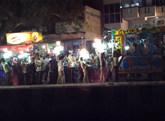 인도 결혼식 풍경 첫번째 사진