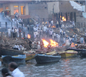 갠지스강 화장터 사진